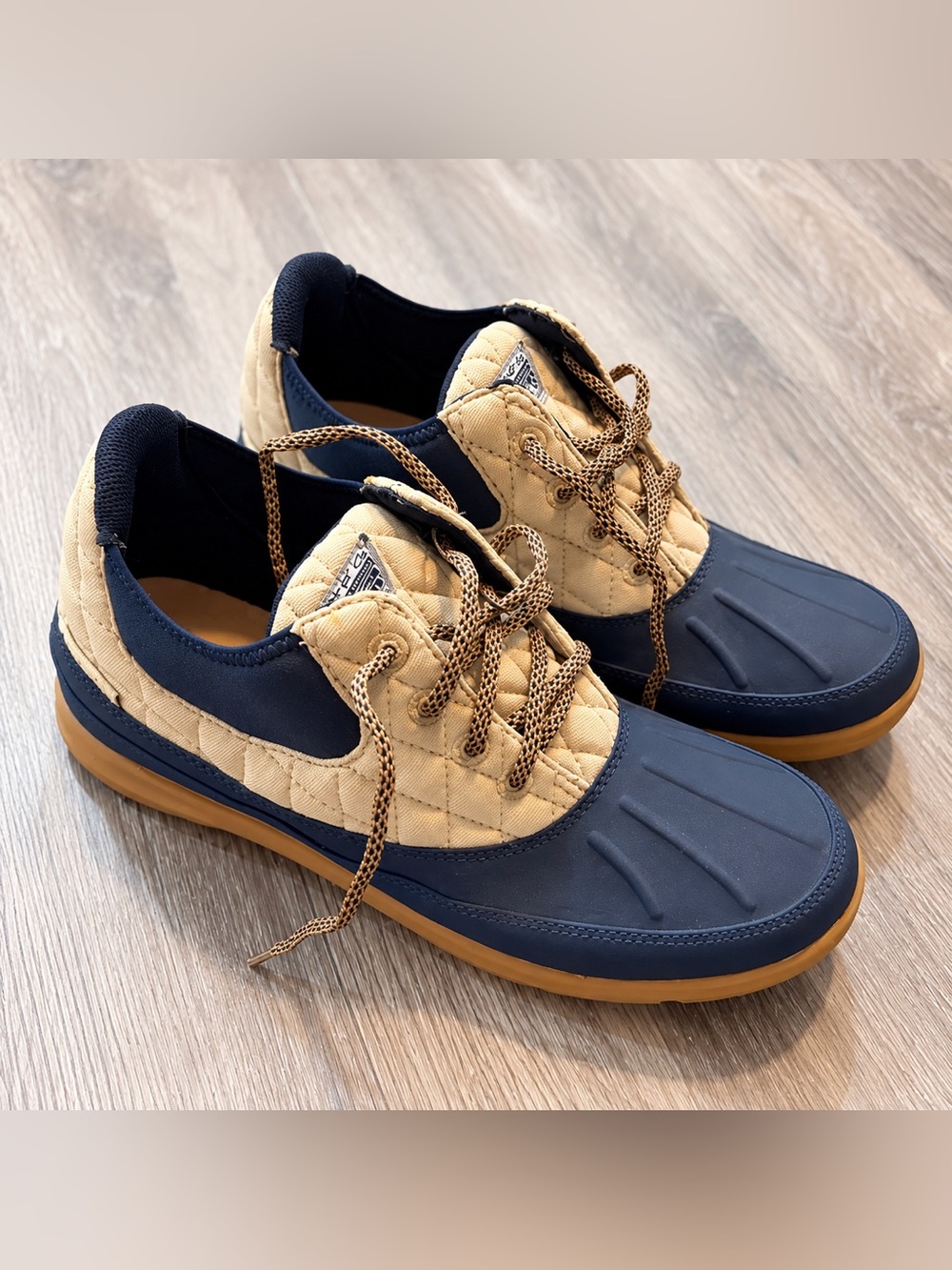 Columbia Women's Navy and Tan Quilted Duck-Style Athletic Shoes